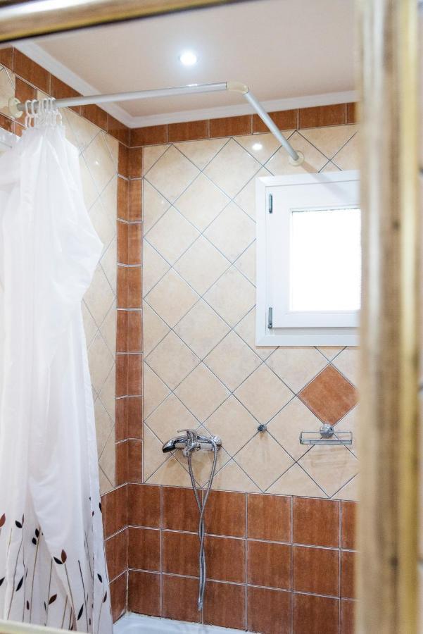 Villa Adriatica Vitaládes Екстериор снимка
