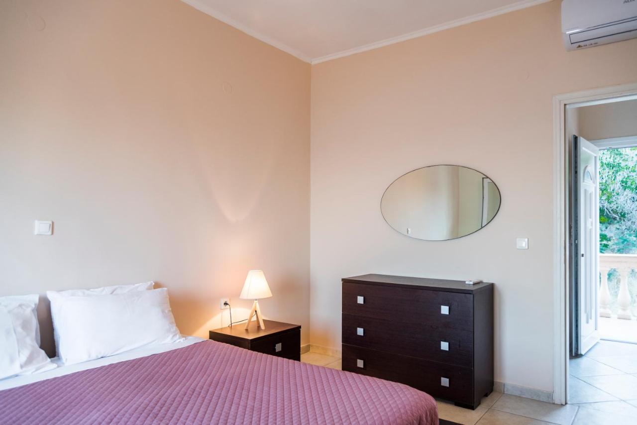 Villa Adriatica Vitaládes Екстериор снимка